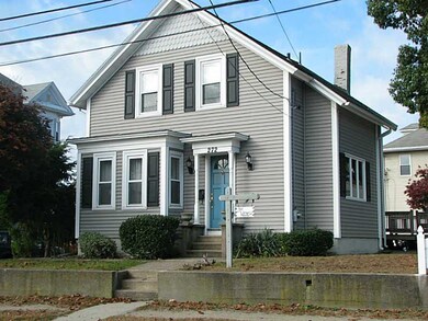 272 Mendon Ave, Pawtucket, RI 02861 - photo 2