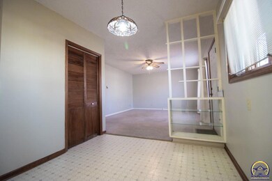 1611 SW Harp Place, Topeka, KS 66611 - photo 7