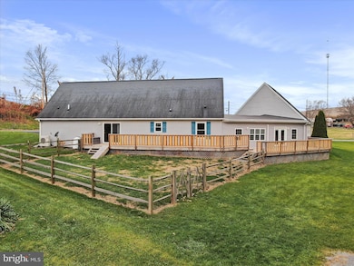 12708 Cold Springs Rd, Waynesboro, PA 17268 - photo 5