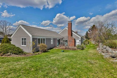 33 Hilltop Place, New London, NH 03257 - photo 2