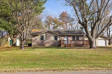 202 Austin Dr, Portland, TN 37148 - photo 5