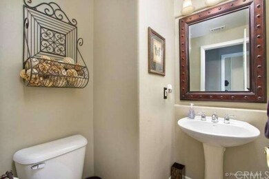 45670 Honeysuckle Ct, Temecula, CA 92592 - photo 7