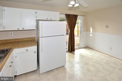 4156 Pleasant Meadow Ct unit 108F, Chantilly, VA 20151 - photo 7