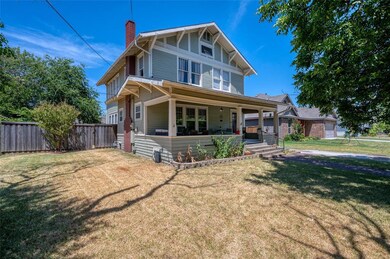 802 N Walnut St, Sherman, TX 75090 - photo 2