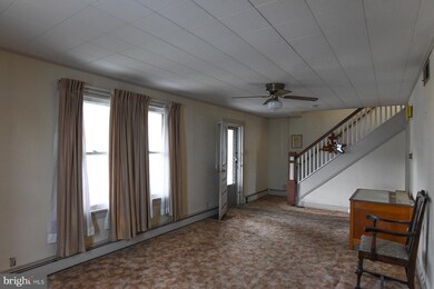 1034 Concord St, Hagerstown, MD 21740 - photo 4