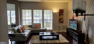 2493 Amber Orchard Ct E unit 104, Odenton, MD 21113 - photo 3