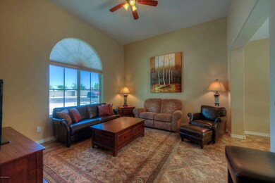 003_Living Room
