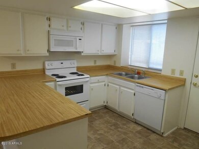 3139 S Revere Cir, Mesa, AZ 85210 - photo 2