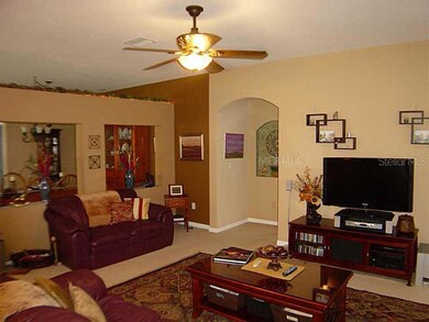 9845 Jasmine Brook Cir, Land O Lakes, FL 34638 - photo 7