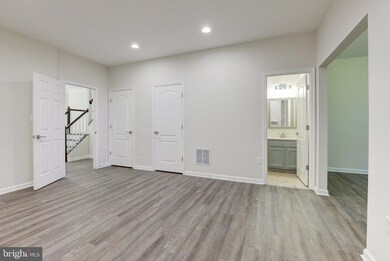 13588 Big Boulder Rd, Herndon, VA 20171 - photo 7