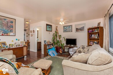8530 Moss Court 1 Anchorage AK-large-015