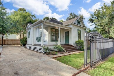 405 Vincent St, Houston, TX 77009 - photo 3