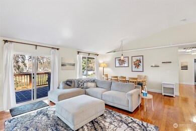 35702 94th Ave S, Mc Kenna, WA 98558 - photo 4