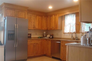 17 Jeannette Ave, Old Orchard Beach, ME 04064 - photo 7