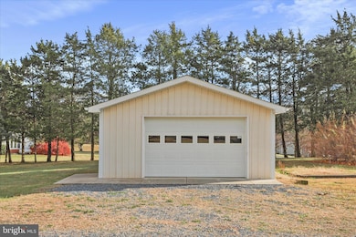 378 Saumsville Rd, Woodstock, VA 22664 - photo 5