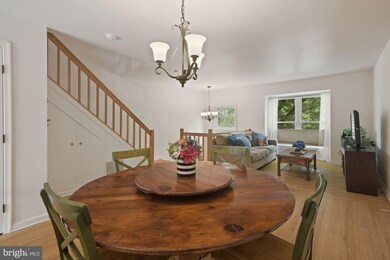 9617 Clocktower Ln, Columbia, MD 21046 - photo 7