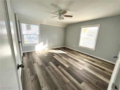 1474 E 248th St, Euclid, OH 44117 - photo 5