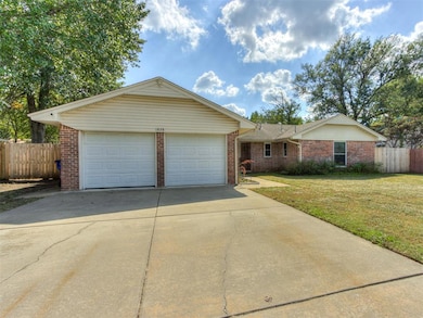 1828 Burnt Oak St, Norman, OK 73071 - photo 4