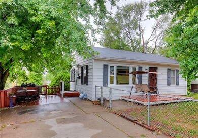 2682 Grandview Ave, Des Moines, IA 50317 - photo 2