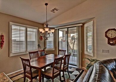 Kitchen Dining Area