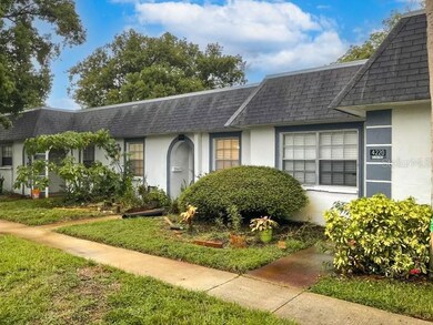 4222 Trucious Place unit 3014B, New Port Richey, FL 34652 - photo 2