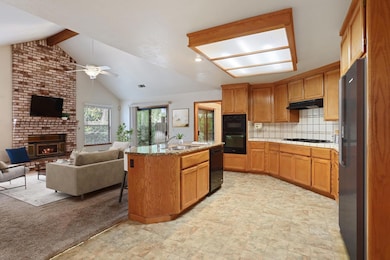 1560 Snapdragon Way, Manteca, CA 95336 - photo 2