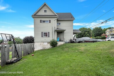 2204 S Webster Ave, Scranton, PA 18505 - photo 5