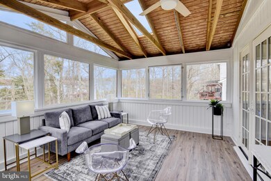 12020 Rosiers Branch Dr, Herndon, VA 20170 - photo 7