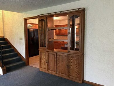 208 Woodridge Ln, Indiana, PA 15701 - photo 7