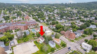 2409 W 3rd St, Duluth, MN 55806 - photo 2