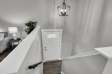 3812 Edendale Rd, Columbus, OH 43207 - photo 2