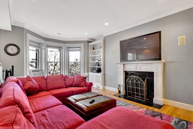 1079 Beacon St unit 5, Brookline, MA 02446 - photo 7