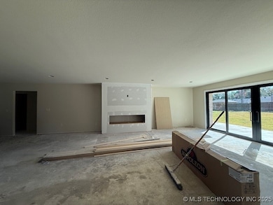 2200 Cloverleaf Place, Ardmore, OK 73401 - photo 4