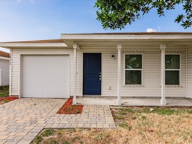 18313 Gibraltar Ln, Lehigh Acres, FL 33936 - photo 4