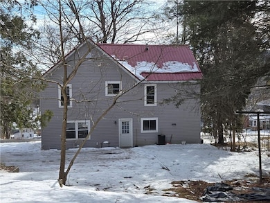 85 Academy St, Hancock, NY 13783 - photo 3