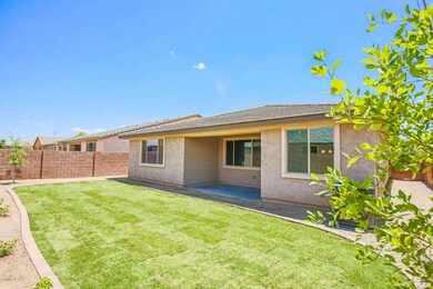 1512 E Kingbird Dr-Gilbert, AZ  85297-Un