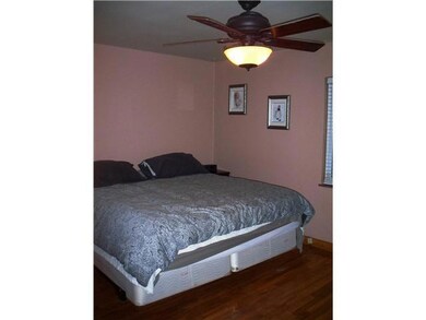 227 Powhatan Ave, Columbus, OH 43204 - photo 6