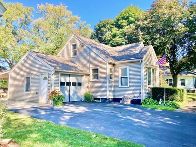 16 Horstman Dr, Schenectady, NY 12302 - photo 2