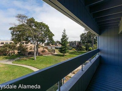 1017 Kingston Ln, Alameda, CA 94502 - photo 3