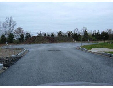 6 Gibbons Ln, Wrentham, MA 02093 - photo 2