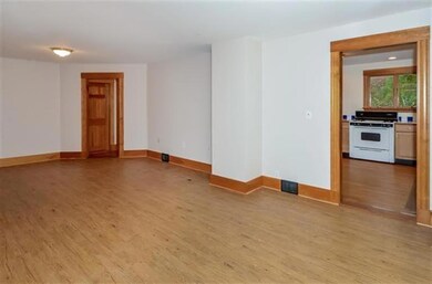 737 N Falmouth Hwy, North Falmouth, MA 02556 - photo 6