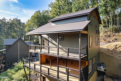 2609 Whipoorwill Hill Way, Pigeon Forge, TN 37862 - photo 5