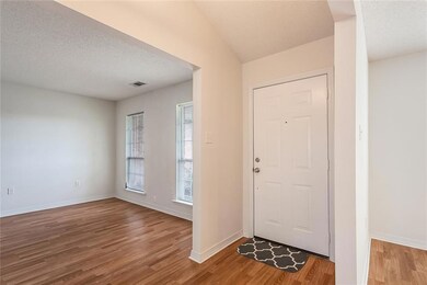 985 Maple Creek Dr, Slidell, LA 70461 - photo 2