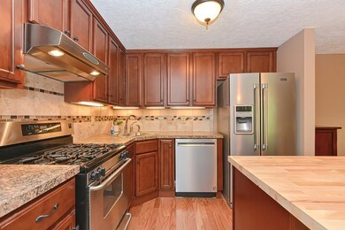 91 Voyagers Ln unit 91, Ashland, MA 01721 - photo 7