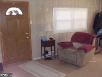 818 Pennsylvania Ave, Southampton, PA 18966 - photo 4