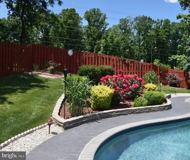 13706 Gallic Ct, Bowie, MD 20720 - photo 5