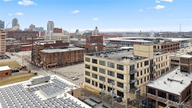 2201 Locust St unit 304, Saint Louis, MO 63103 - photo 3