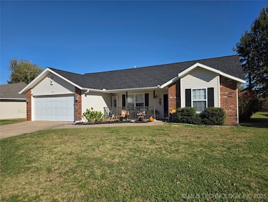 2210 Holly Ln, Miami, OK 74354 - photo 2