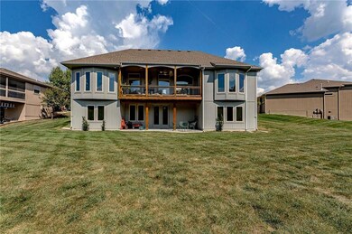 7140 Meadowsweet Ln, Shawnee, KS 66227 - photo 5