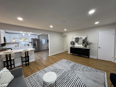 6637 S Mccook Ave, Hammond, IN 46323 - photo 7